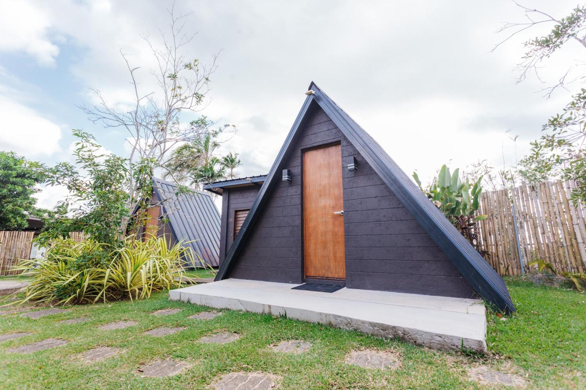 Spacio Caliraya Bed&Breakfast Lumban Exterior foto