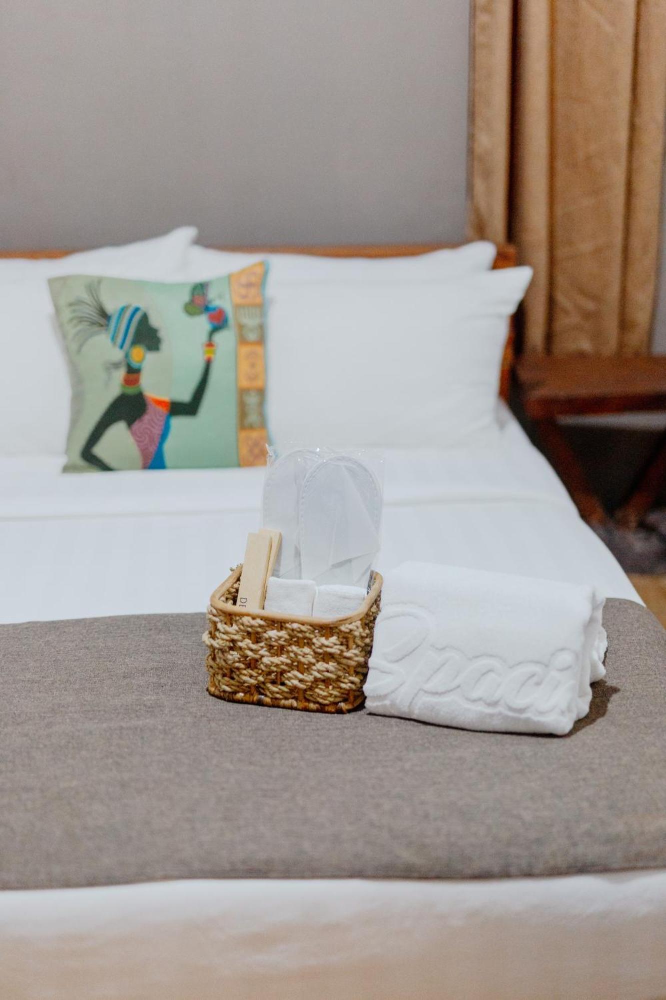 Spacio Caliraya Bed&Breakfast Lumban Exterior foto