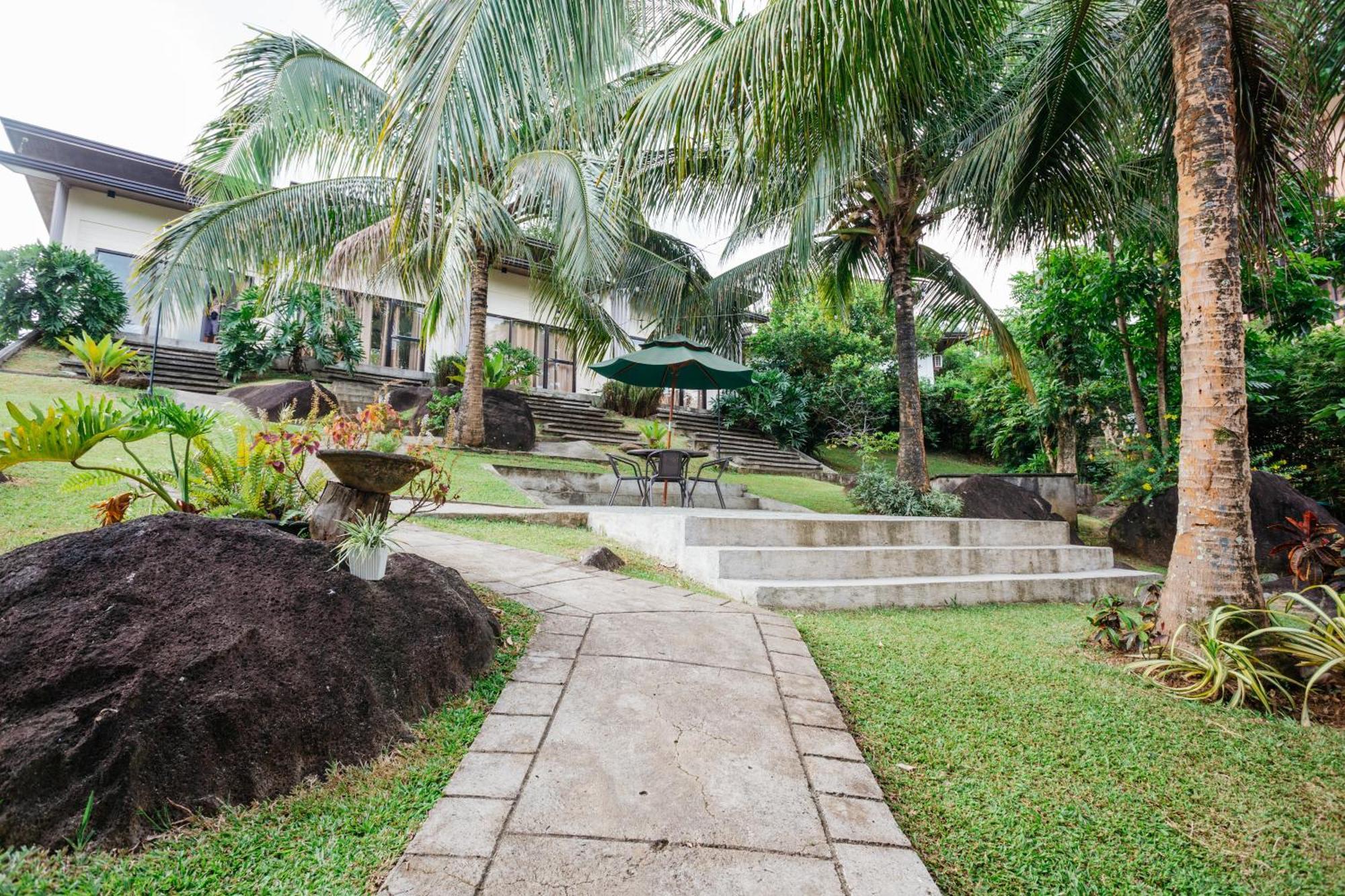 Spacio Caliraya Bed&Breakfast Lumban Exterior foto