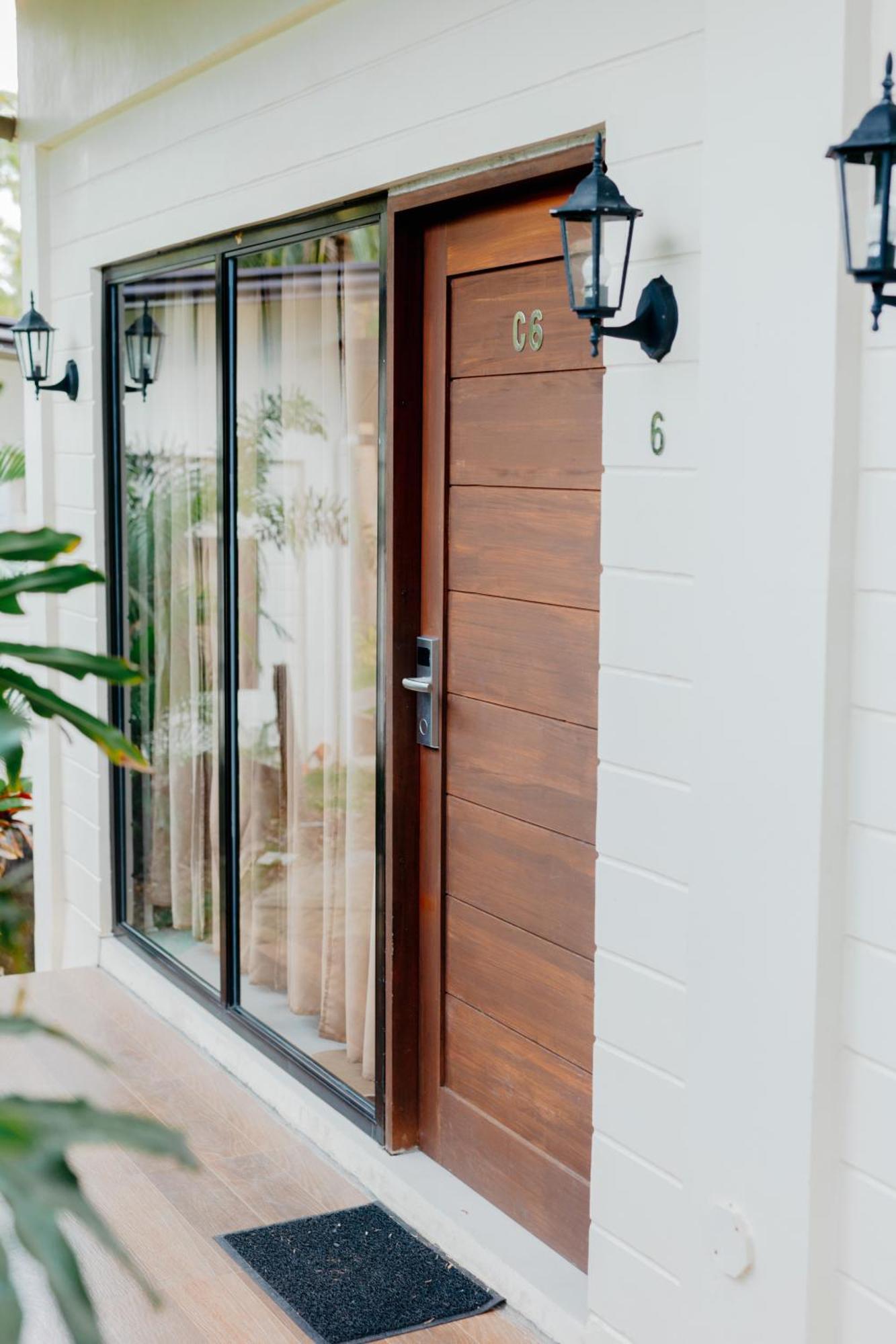 Spacio Caliraya Bed&Breakfast Lumban Exterior foto